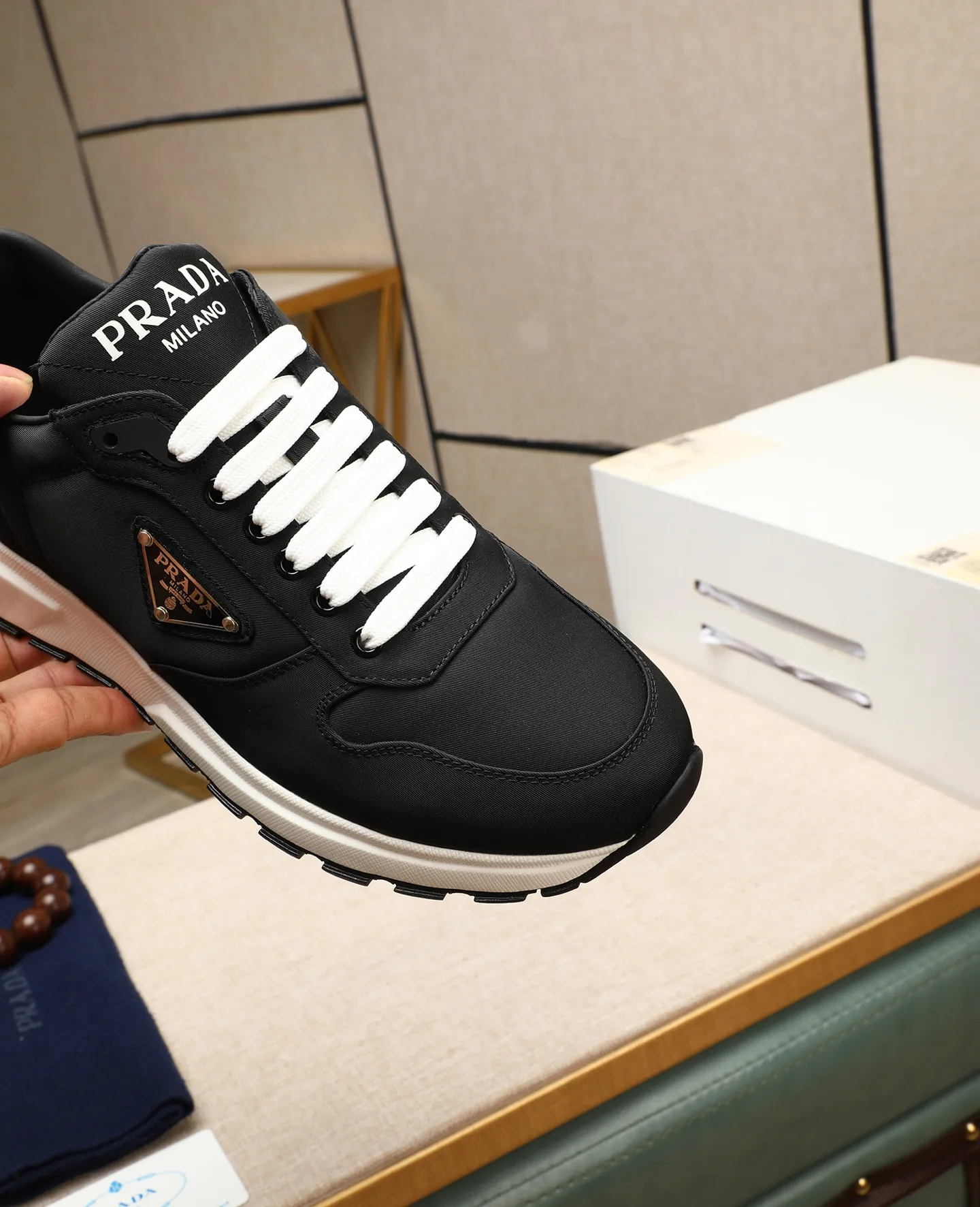 Men's shoes 💰540 🌹🌹[PRADA—Prada] 2025 latest model 🙈original replica! 👟👟👟Available here. The workmanship is top-notch. The upper is made from Italy. 🇮🇹Imported first-layer cowhide. ❗️Breathable genuine leather lining @Suitable for travel. The original version has an enlarged engraved sole, making it suitable for all kinds of travels, showing low-key luxury. Let quality speak for itself. Color: Size: 38-45